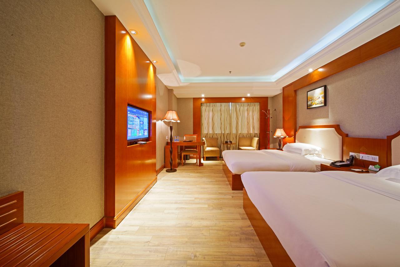 Borrman Hotel Guangzhou Tangxia Branch Exteriör bild