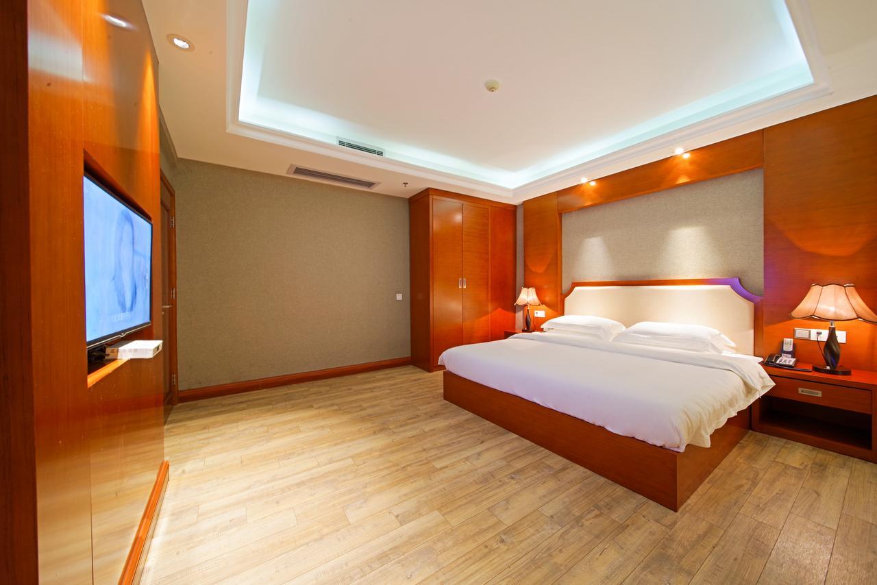 Borrman Hotel Guangzhou Tangxia Branch Exteriör bild